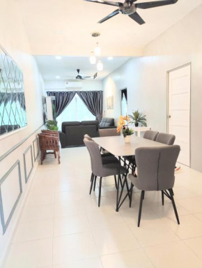 Private pool Cassa Dinies, Wifi , Bbq,10 pax